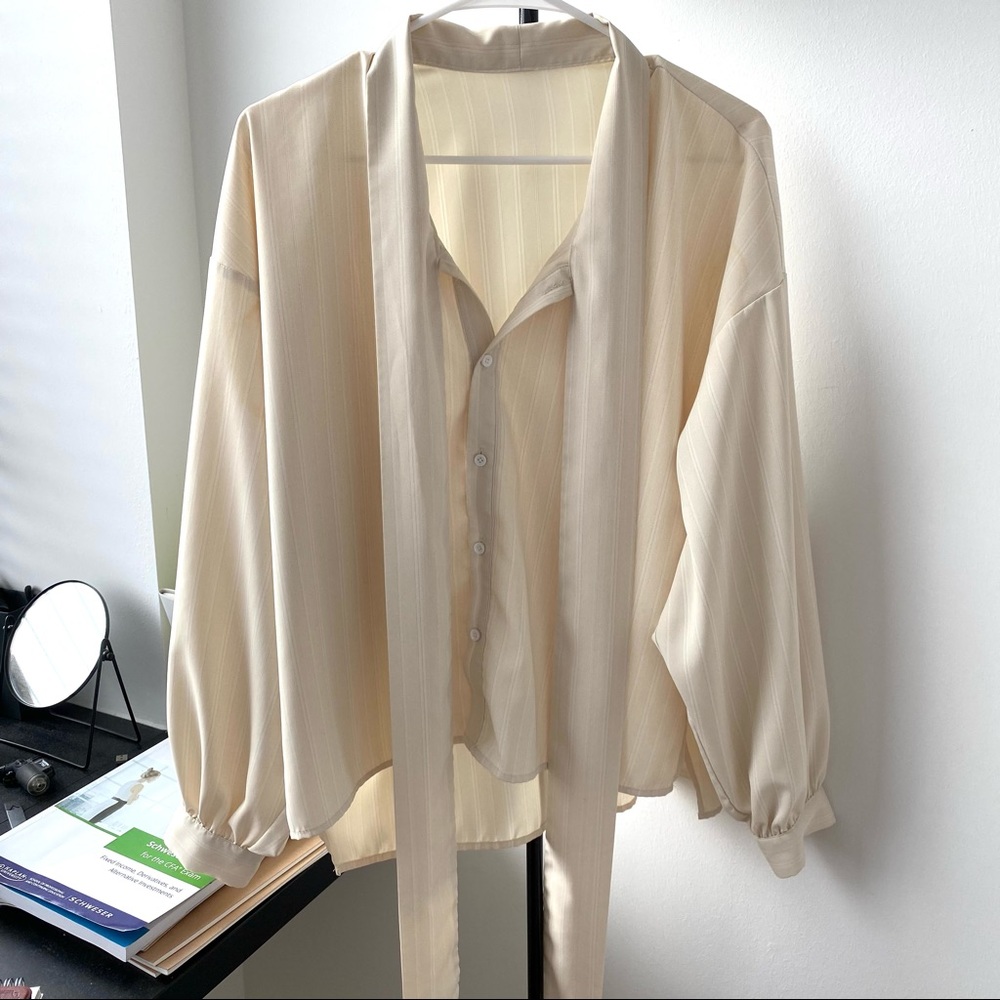 Blouse shirt